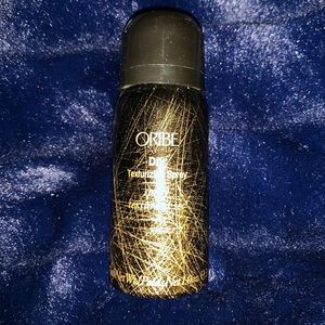 Oribe sample size dry texturizing spray